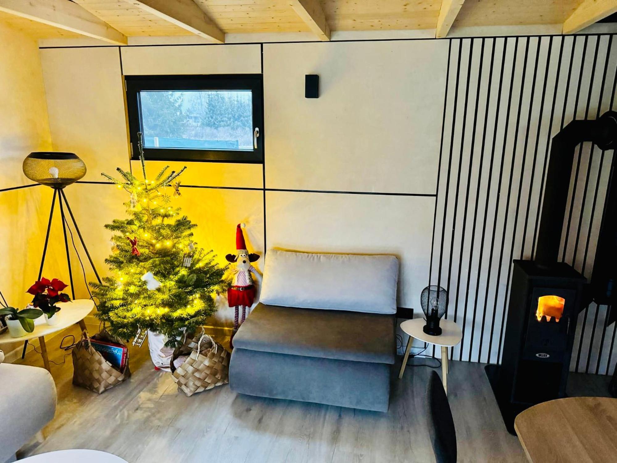 Domcek Pod Vezami S Virivkou A Grilom, Pri Termalnom Kupalisku Apartman Liptovský Ján Kültér fotó