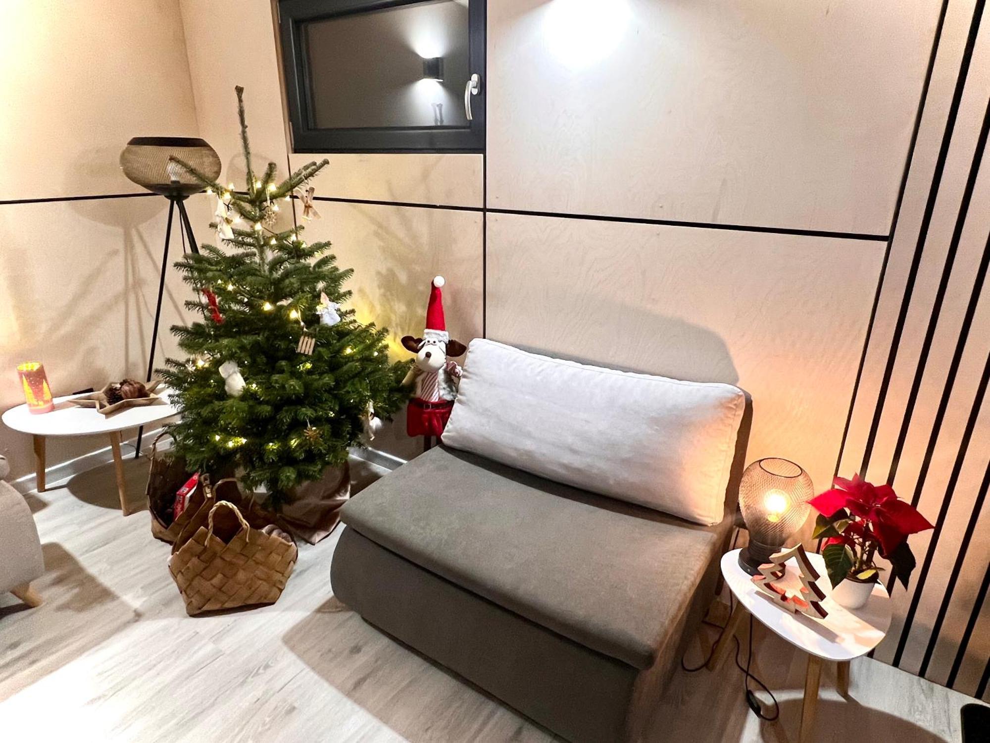 Domcek Pod Vezami S Virivkou A Grilom, Pri Termalnom Kupalisku Apartman Liptovský Ján Kültér fotó